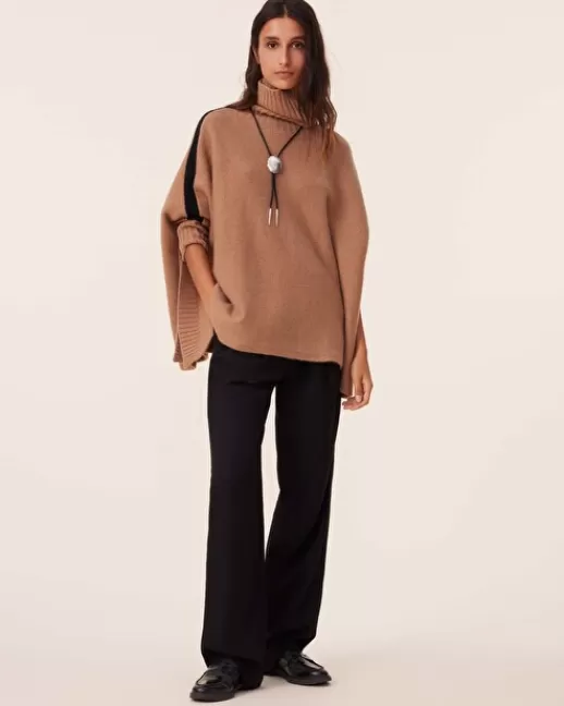 Kujten Capes & Ponchos | Poncho Ciara Smoking Poncho Cachemire Col Roulu00e9 Bande Smok, 10 fils CAMELO